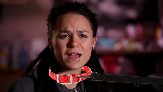 9c-whitney-on-a-leash