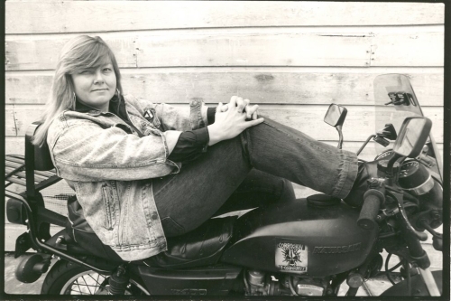 dorothyallisontheoriginaldykeonbike