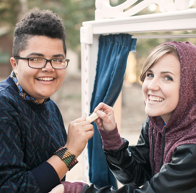 Hurraw was a hit at Hannah Hart's kissing booth