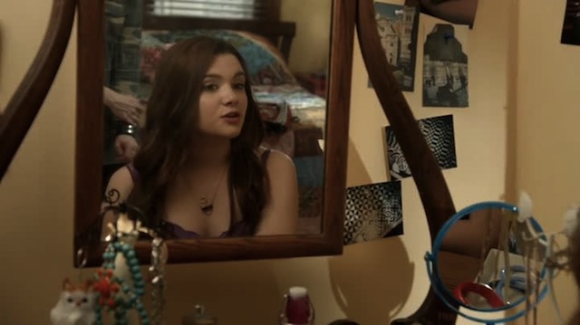 I will that this mirror be filled with peaceful, loving energy. With my own power and with the power of the moon and the Sapphic Goddess, I fill this mirror with peace, love, and happiness