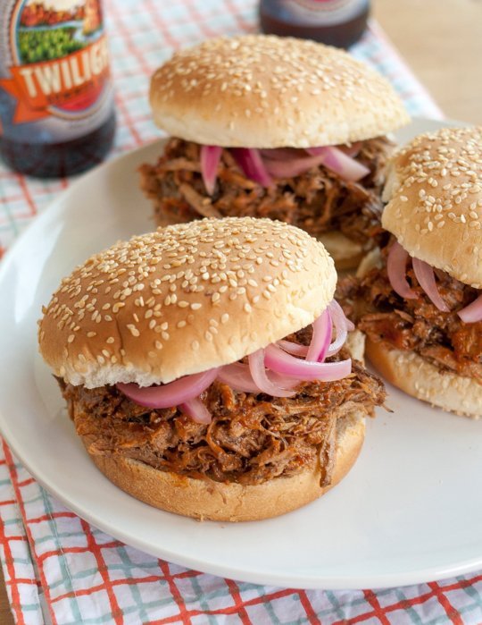 2014-06-04-Pulled-Pork-Sandwich-2