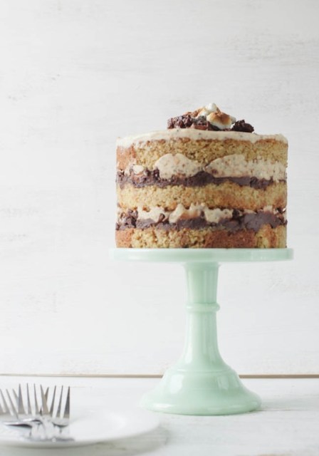 momofuku-inspired-stout-pretzel-marshmallow-cake