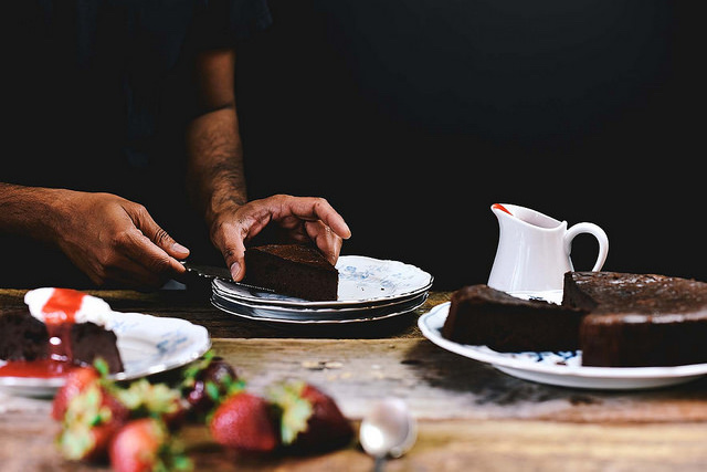 flourless-chocolate-cake-with-orange-blossom-water-and-strawberry-champagne-sauce