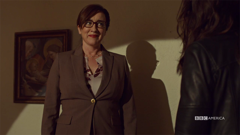 Mrs. S is looking goooood in glasses