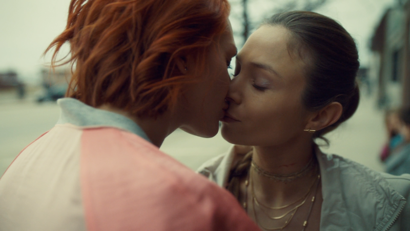 Waverly and Nicole kiss