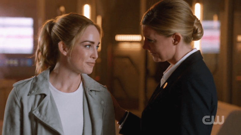 Sara and Ava make eye contact and smirk at each other IT'S VERY CUTE