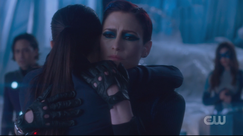 Supergirl recap: Lena hugs Alex.