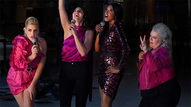 Dawn (Sara Bareilles), Wickie (Renée Elise Goldsberry), Summer (Busy Philipps), and Gloria (Paula Pell) in Girls5Eva gay