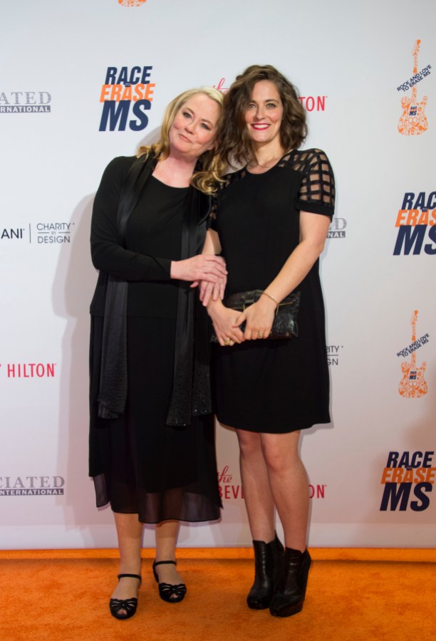 Actresses Cybill Shepherd (L) and Clementine Ford attend the 23rd Annual Race To Erase MS Gala in Beverly Hills California on April 15, 2016. / AFP / VALERIE MACON