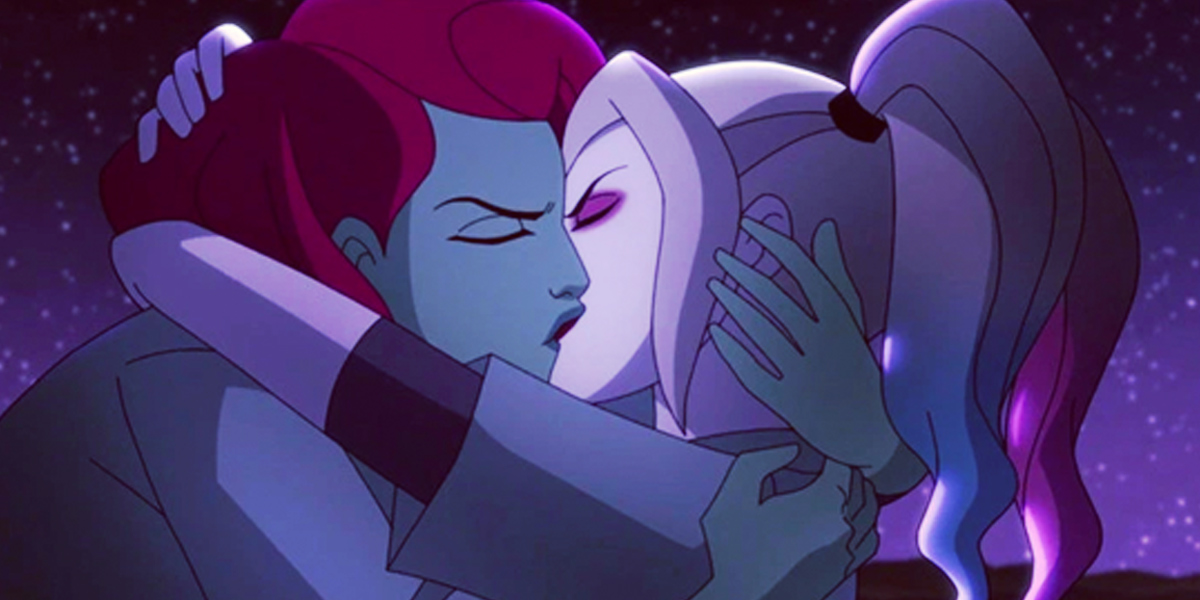Harley Quinn and Poison Ivy kissing