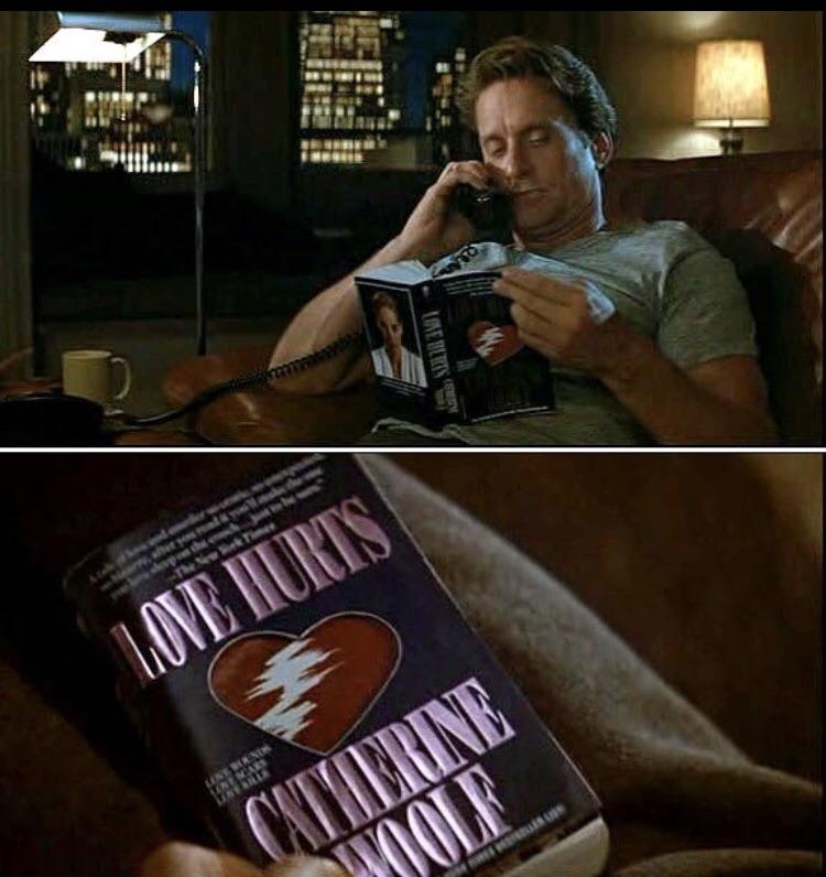 Love Hurts being read in 'Basic Instinct'