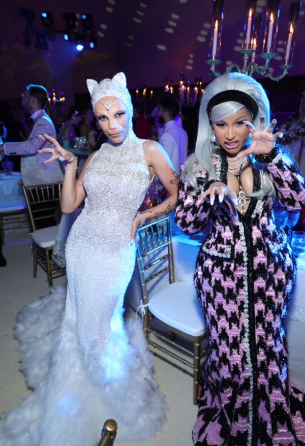 (L-R) Doja Cat and Cardi B attend The 2023 Met Gala Celebrating "Karl Lagerfeld: A Line Of Beauty" at The Metropolitan Museum of Art on May 01, 2023 in New York City.