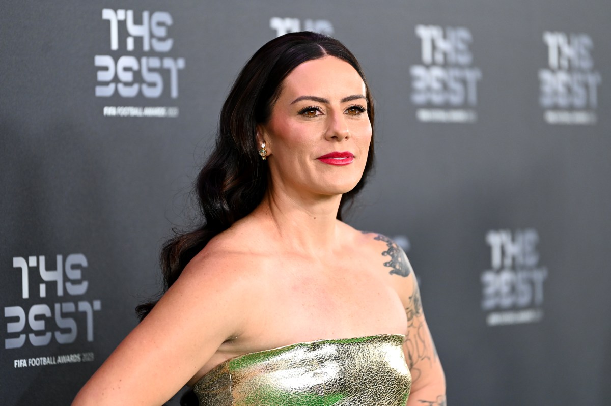 LONDON, ENGLAND - JANUARY 15: Ali Krieger arrives on the Green Carpet ahead of The Best FIFA Football Awards 2023 at The Apollo Theatre on January 15, 2024 in London, England. (Photo by Joe Maher - FIFA/FIFA via Getty Images)